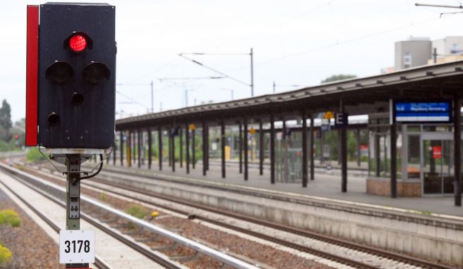 REISE & PREISE weitere Infos zu Wie die Bahn 2022 pünktlicher werden will