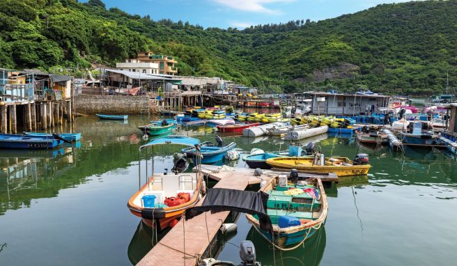 Autos fahren hier nicht, Fischerboote natürlich schon: So empfängt Po Toi, Hongkongs südlichste Insel.