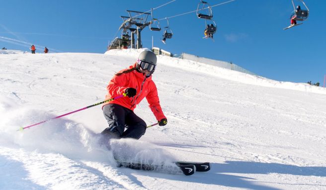 REISE & PREISE weitere Infos zu 8 Tipps für einen günstigen Skiurlaub