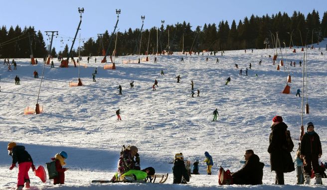 REISE & PREISE weitere Infos zu Skigebiete in Sachsen setzen weiter auf Kunstschnee