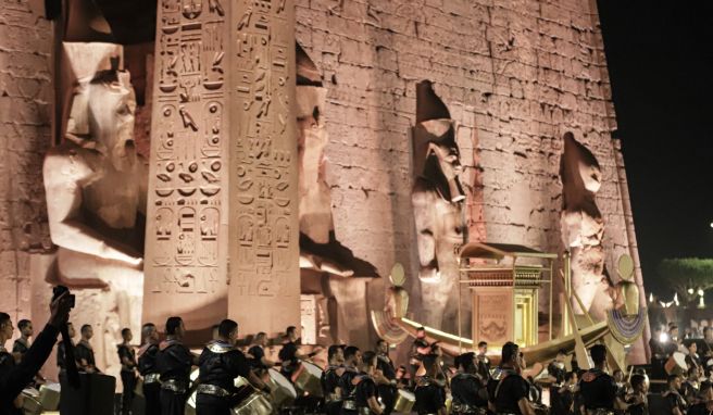 Lasst Luxor leuchten  Ägypten eröffnet restaurierte Sphinx-Allee