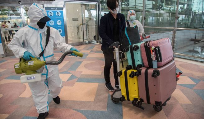 Wegen Omikron  Thailand behält verschärfte Einreiseregeln