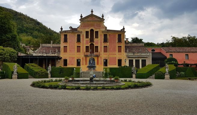 Villa Barbarigo bei Galzignano Terme: Der Glanz vergangener Tage lässt sich noch erahnen.