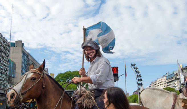 Nach Gaucho-Art  8600 Kilometer zu Pferd durch Argentinien