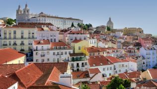 Stadt des Fado: In Lissabon wird im Mai der Eurovision Song Context 2018 ausgetragen Stadt des Fado: In Lissabon wird im Mai der Eurovision Song Context 2018 ausgetragen