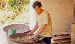 Im Land der Goldgräber bei Zaruma, Ecuador##Foto: Ortalli, Wikimedia Commons Im Land der Goldgräber bei Zaruma, Ecuador