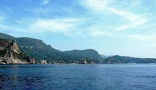Korfu die grüne Insel im Ionischen Meer ist ein vielfältiges Urlaubsziel in Griechenland##Foto: Flickr.com, anybookers Korfu die grüne Insel im Ionischen Meer ist ein vielfältiges Urlaubsziel in Griechenland