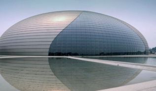 The Egg, Chinas neues Nationales Zentrum für Darstellende Künste in Peling##Foto: Flickr.com, Azure Lan The Egg, Chinas neues Nationales Zentrum für Darstellende Künste in Peking