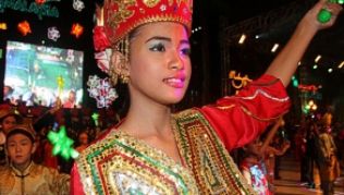 Fest der Farben: Einmal im Jahr feiern die Einwohner von Kuala Lumpur ein buntes Fest.##Foto: Michael Juhran Fest der Farben: Einmal im Jahr feiern die Einwohner von Kuala Lumpur ein buntes Fest.