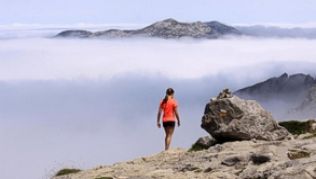Über den Wolken: Spektakuläre Ausblicke bietet der Weg zum Naranjo de Bulnes##Foto: Manuel Meyer Über den Wolken: Spektakuläre Ausblicke bietet der Weg zum Naranjo de Bulnes