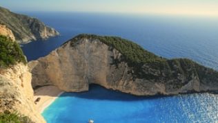 Viele Urlauber schätzen am Strand die erholsame Ruhe##Foto: pixabay.com © moorpheus (CC0 1.0) Viele Urlauber schätzen am Strand die erholsame Ruhe