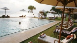 Im Urlaub möglichst weit weg von zuhause - das gefällt deutschen Reisenden##Foto: Steffen Kugler Im Urlaub möglichst weit weg von zuhause - das gefällt deutschen Reisenden