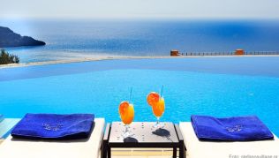 Für alle, denen Meerblick wichtiger ist als direkte Strandlage##Foto: stefanosvillage.gr Für alle, denen Meerblick wichtiger ist als direkte Strandlage