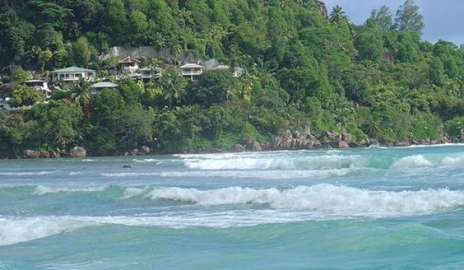 Auf den Seychellen kann man sich nicht entscheiden welcher Strand der schönste ist.