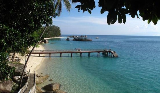 REISE & PREISE weitere Infos zu Malaysia: Turtle Beach, Perhentian Besar