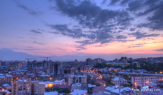 REISE & PREISE weitere Infos zu Armenien: Beste Reisezeit
