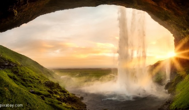 REISE & PREISE weitere Infos zu Island: Beste Reisezeit
