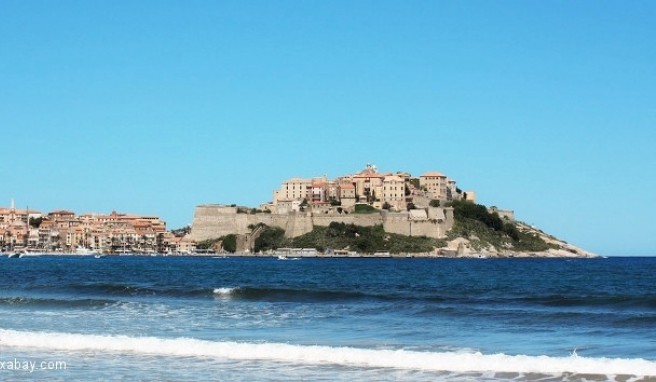 REISE & PREISE weitere Infos zu Korsika: Beste Reisezeit