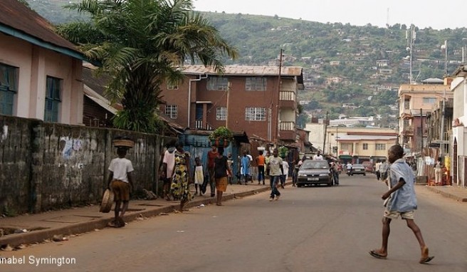 REISE & PREISE weitere Infos zu Sierra Leone: Beste Reisezeit