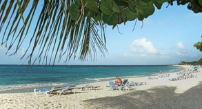 Karibische Inseln  Anquilla lockt viele Promis an