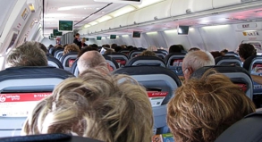 REISE & PREISE weitere Infos zu Benimmregeln an Bord: Korrektes Verhalten im Flugzeug