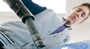REISE & PREISE weitere Infos zu Geschäfte mit dem Sprit: Beim Mietwagen auf Tankregelung...