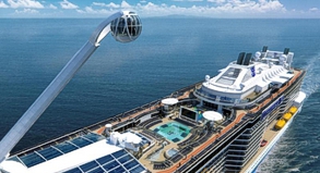 Auf der »Quantum of the Seas« kommen die Passagiere hoch hinaus: Die Kapsel »North Star« bringt die Reisenden bis auf 90 Meter Höhe