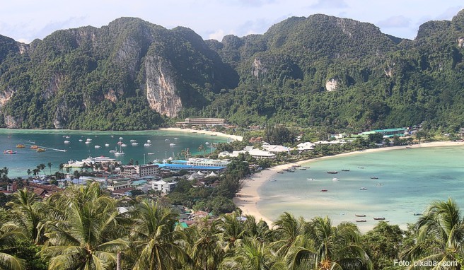 <em>7.</em> Phi Phi Islands / Thailand  Traumstrände wie aus dem Bilderbuch