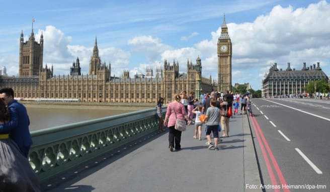 Idealer Startpunkt - von der Westminster Bridge aus sind Touristen schnell bei etlichen der wichtigsten Sehenswürdigkeiten in London