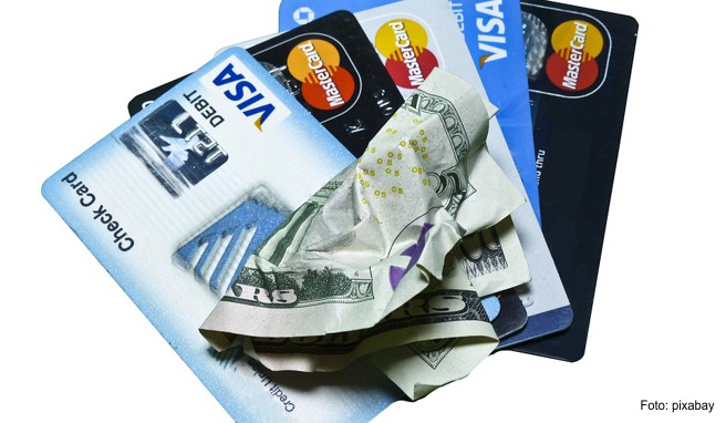 Kreditkarte oder Bargeld  Wie zahle ich im Ausland am günstigsten?