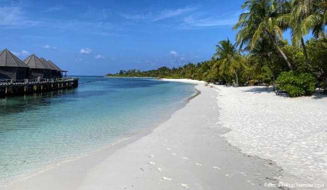 Neue Einreisebestimmung  Malediven-Urlauber brauchen bald negativen Corona-Test