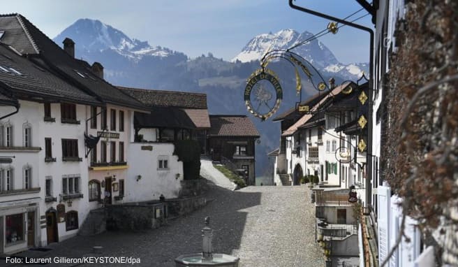 Schweiz-Urlaub  Lockerungen - Geimpfte reisen ohne Auflage ein
