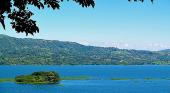 El Salvador: Grünes Land mit vielen Seen in Mittelamerika
