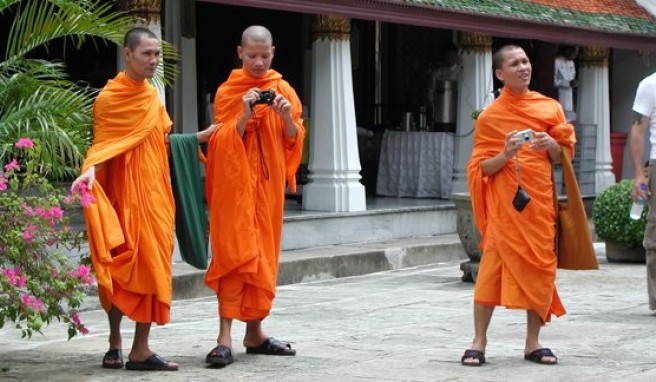 Mönche im Königspalast, Bangkok.