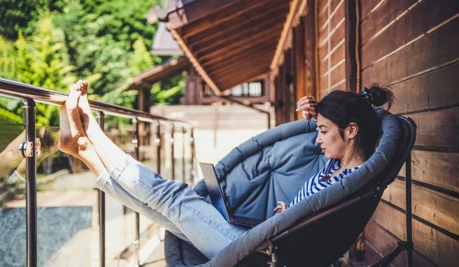 Arbeiten und Reisen Workation an echten Traumzielen