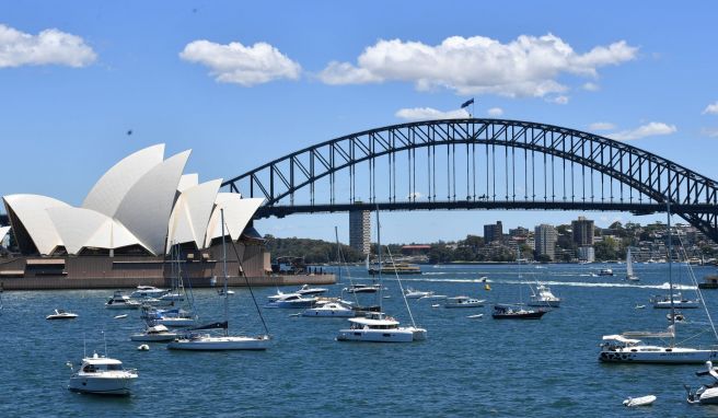 Das Opernhaus und die Sydney Harbour Bridge ergeben zusammen eines der beliebtesten Fotomotive der Welt. 