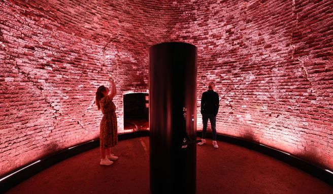 Bergbaugeschichte Zollverein: Neues Lichtspektakel in der «Höllenmaschine»