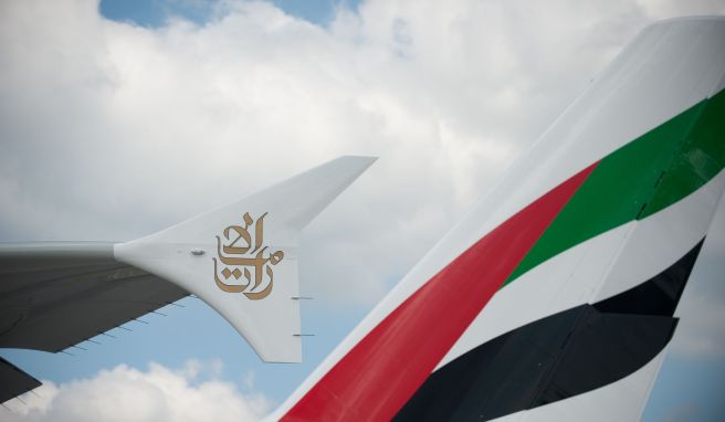 Die Fluggesellschaft Emirates erhöht nach eigenen Angaben im Jahr 2024 ihr Angebot nach Australien auf 77 Flüge pro Woche.