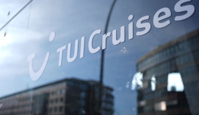 Folge des Iran-Kriegs Schiffe liegen fest: TUI Cruises streicht Kreuzfahrten