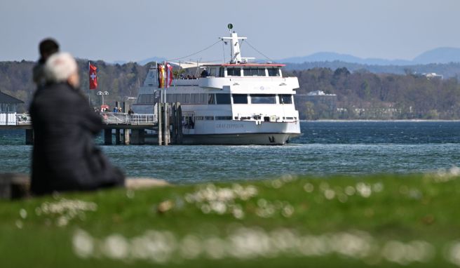 Am Bodensee hat die Schifffahrtssaison begonnen.