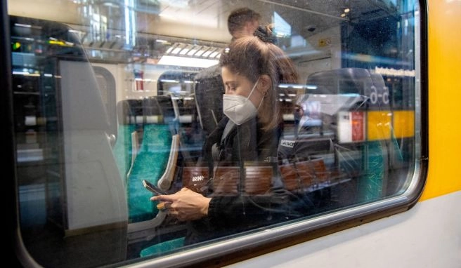 Campen statt Kampen Im Regio nach Sylt - mit Punks und WLAN