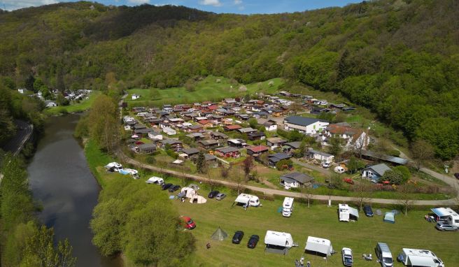 Camping in Rheinland-Pfalz  Endlich ohne Maske: Campingsaison startet optimistisch