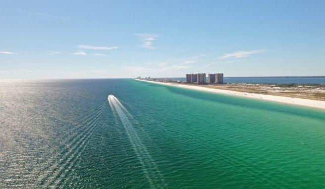 Schier endloser Strand: Pensacola Beach liegt auf einer Insel vor der Stadt am Golf von Mexiko.