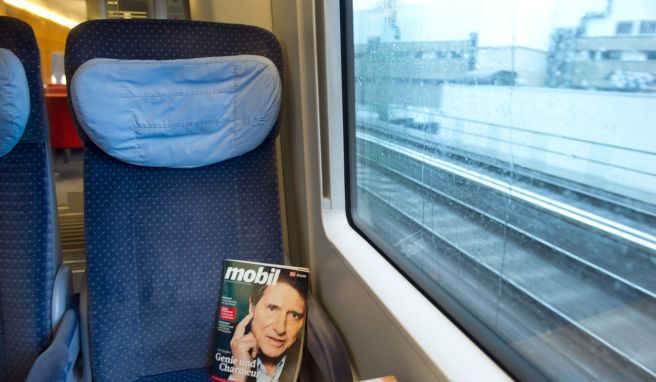 Das Bahn-Kundenmagazin «DB mobil» erscheint von nächstem Jahr an nur noch online. Das Bahn-Kundenmagazin «DB mobil» erscheint von nächstem Jahr an nur noch online.