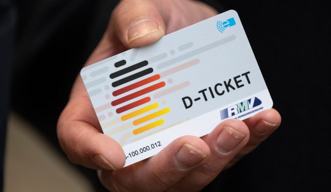 Rückerstattung  Deutschlandticket: So gehen Sie bei Kündigungsproblemen vor