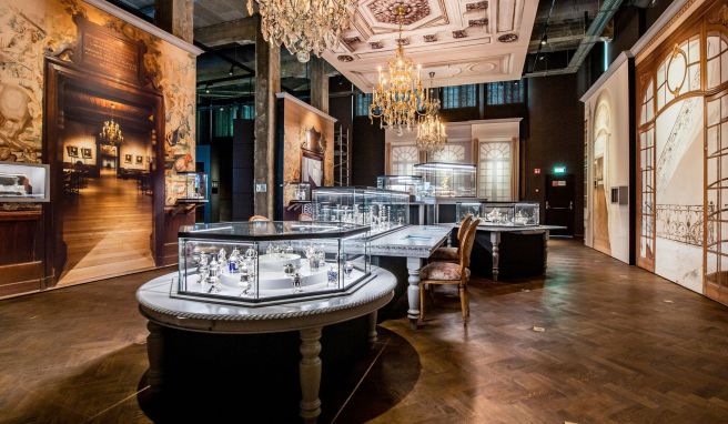 Kostbarkeiten aus Edelmetallen und Diamanten bekommen im Antwerpener Diva-Museum eine angemessene Bühne.
