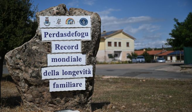 Wo das lange Leben lebt  Dorf der Hundertjährigen auf Sardinien hält Guinness-Rekord