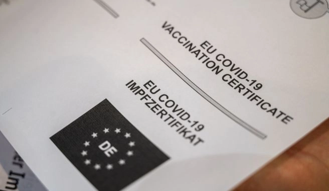Corona-Dokument EU-Impfnachweise in immer mehr Ländern gültig
