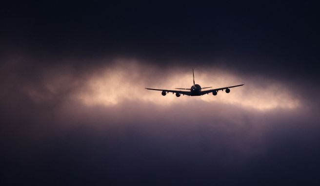 Zwischenfall auf Ryanair-Flug Verletzte durch Turbulenzen: Was können Passagiere tun?