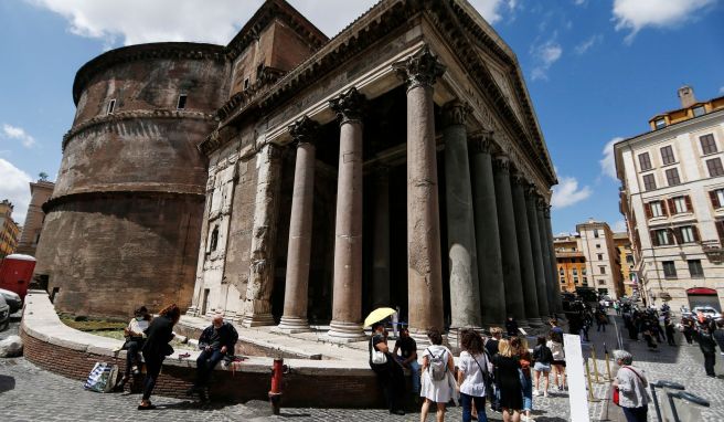 Touristen müssen künftig Eintritt für das Pantheon in Rom bezahlen.